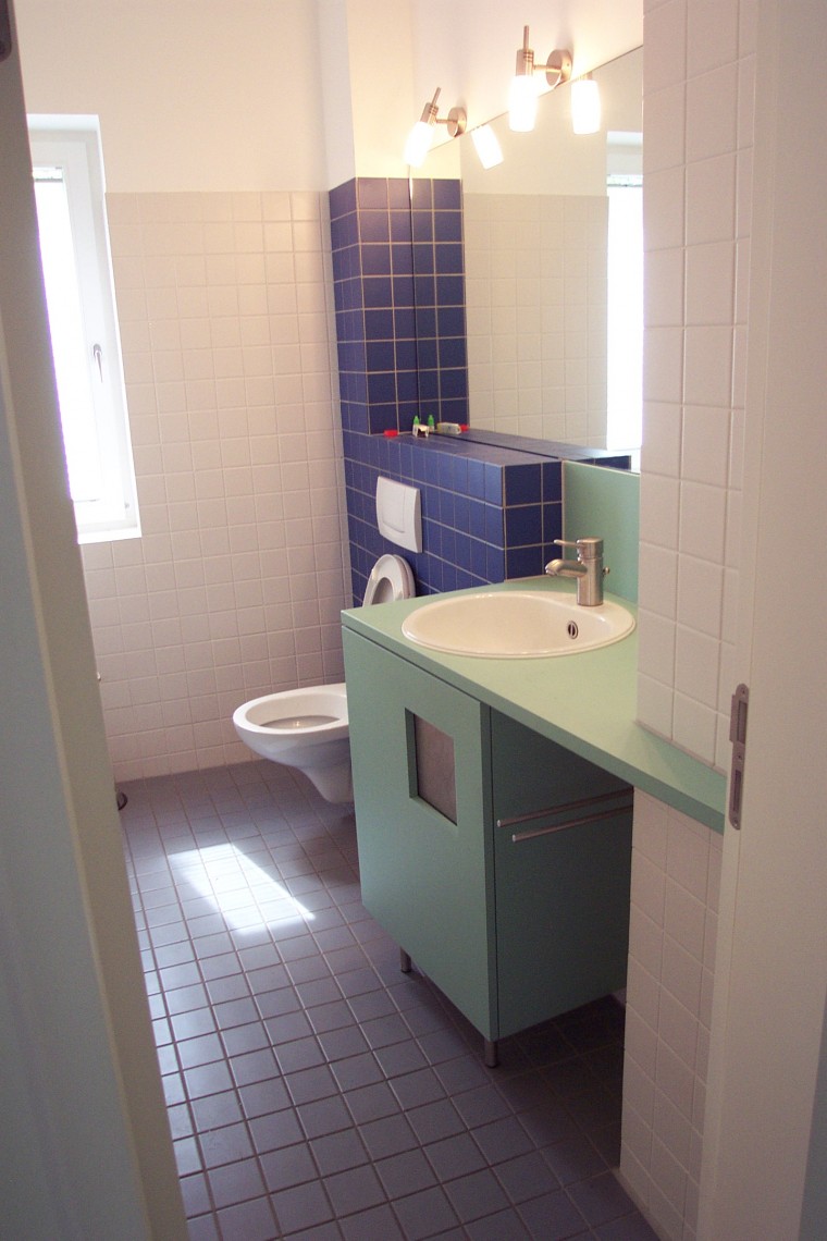 Badezimmermöbel